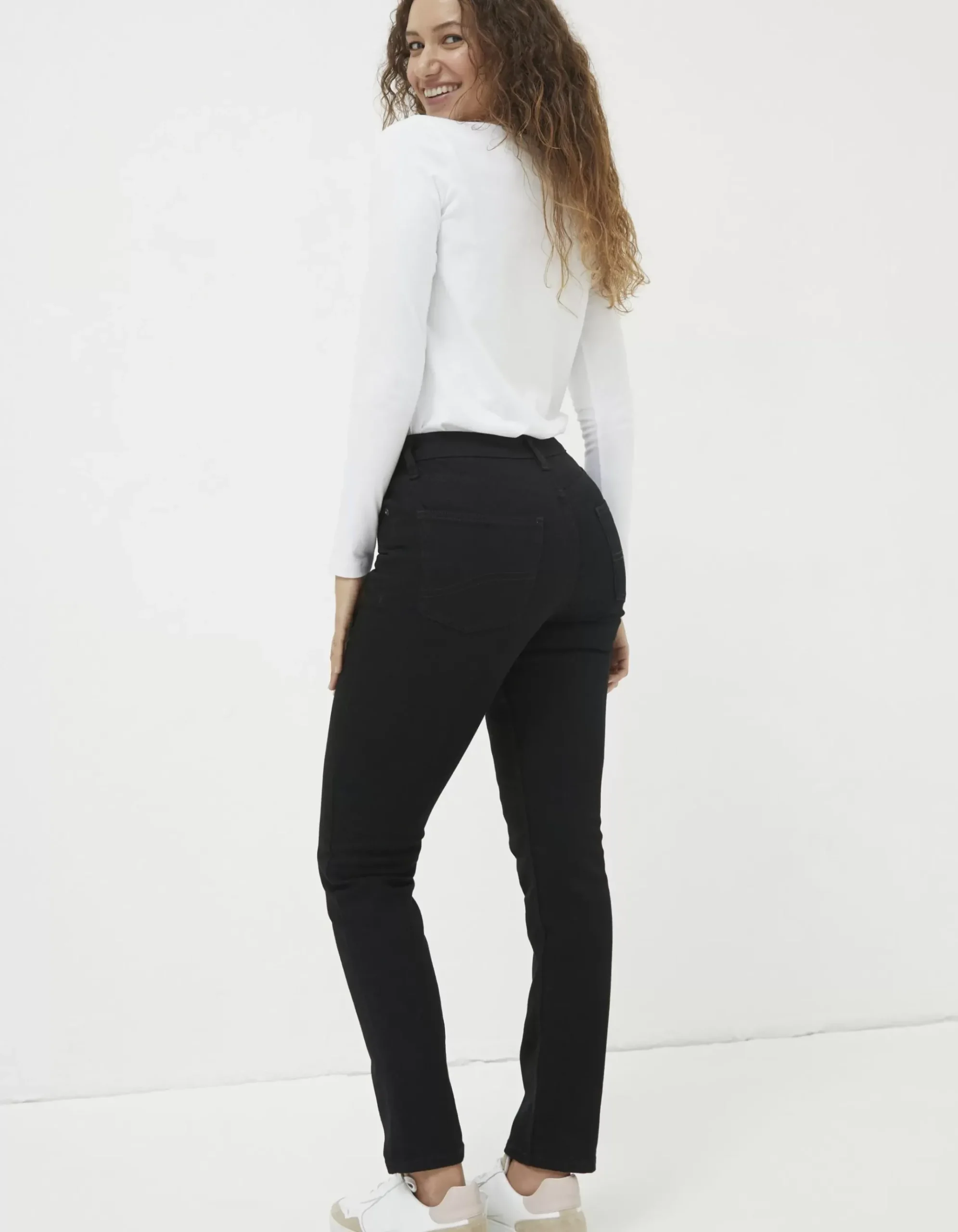 Sway Slim Fit Jeans